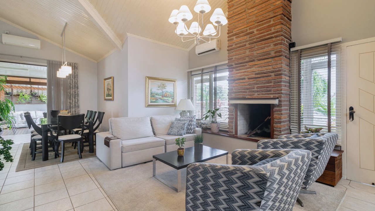 Photo of Livingroom in Pinheirinho