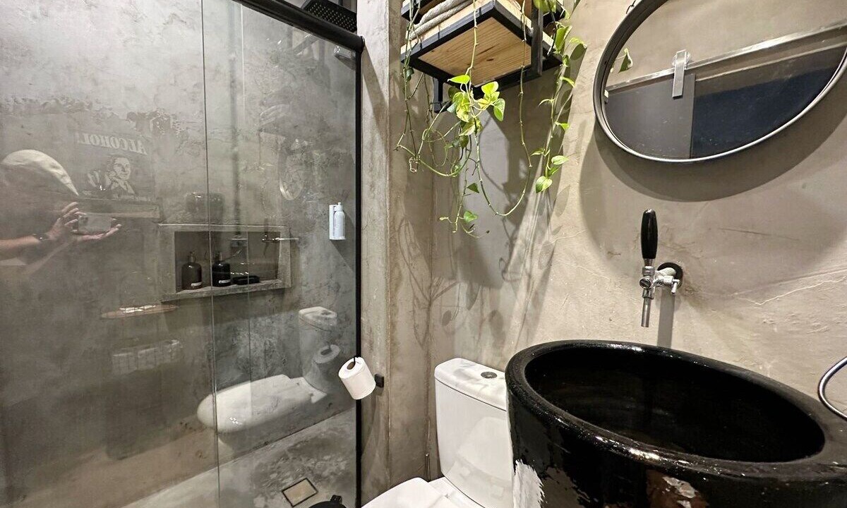 Photo of Bathroom in Republica