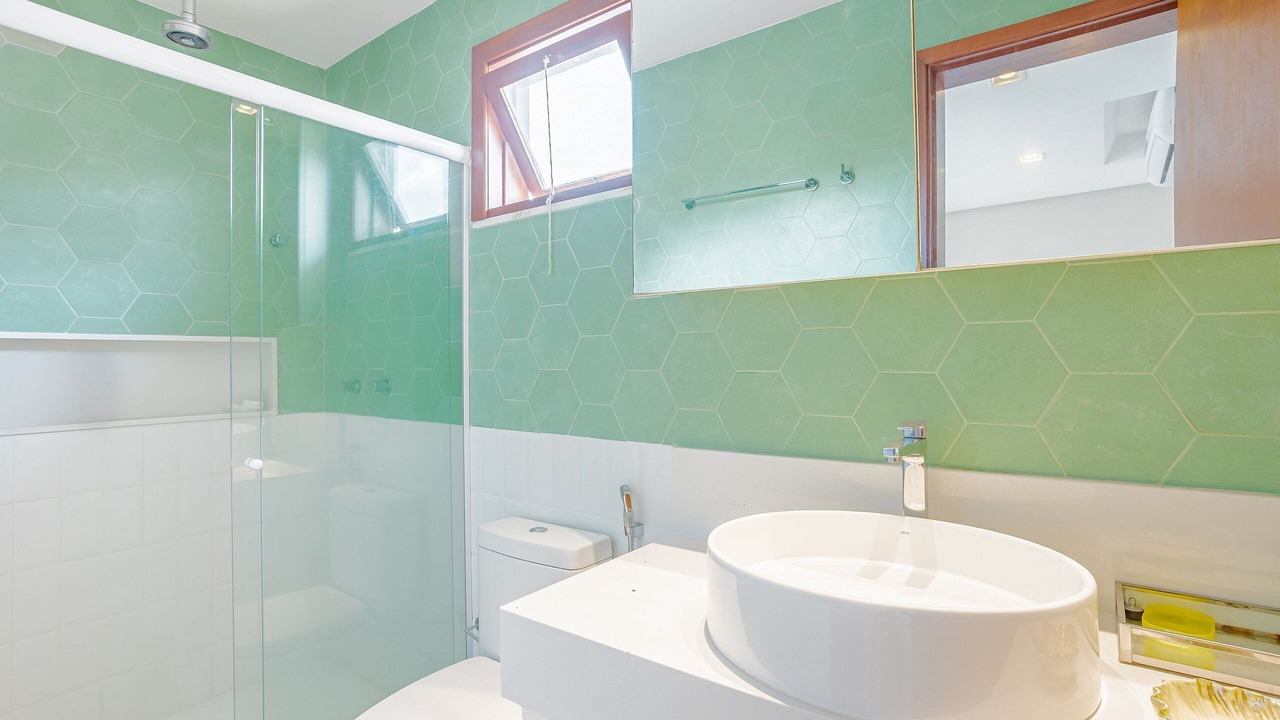 Photo of Bathroom in Guarajuba