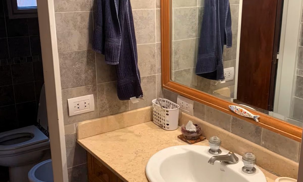 Photo of Bathroom in Martinez