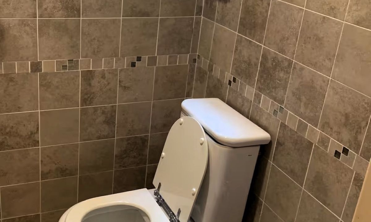 Photo of Bathroom in Martinez