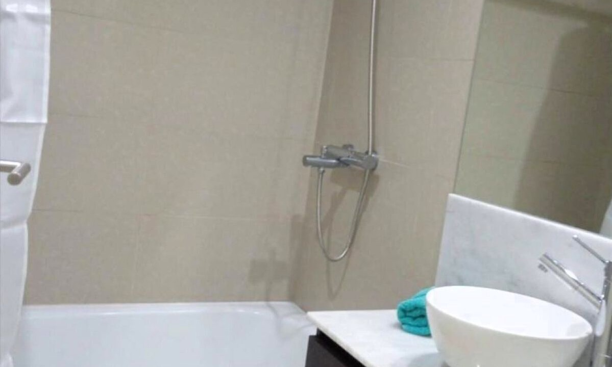 Photo of Bathroom in Flores