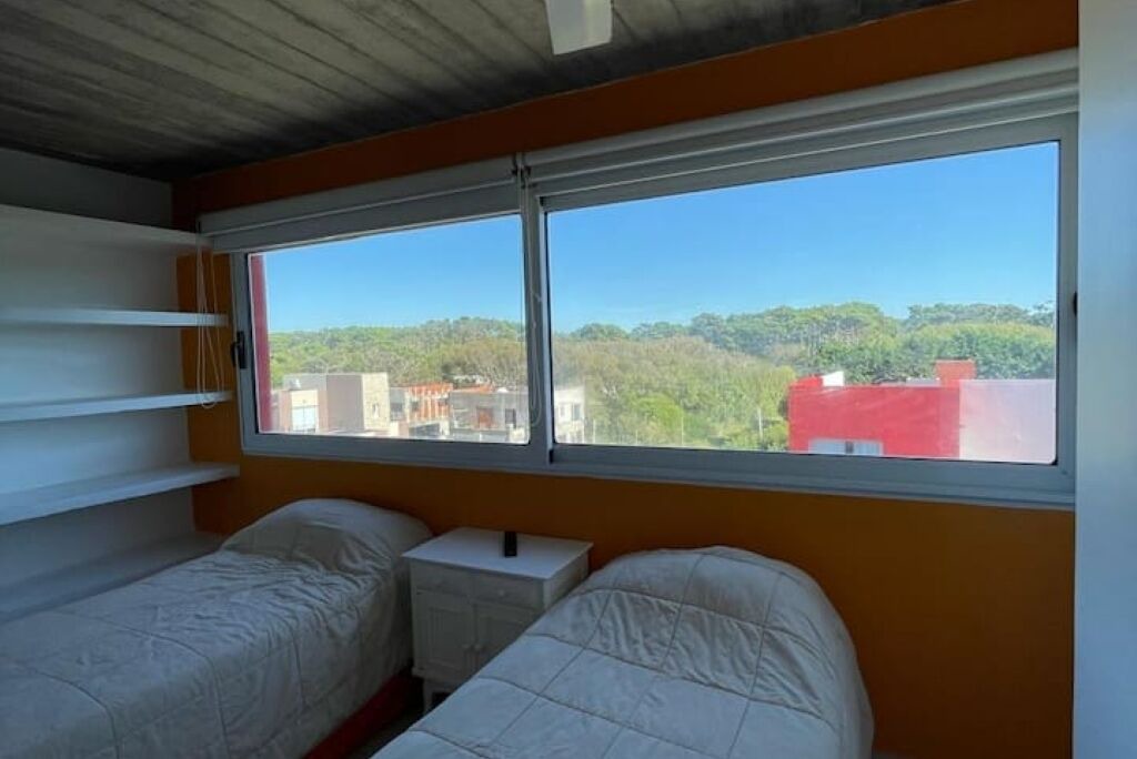 Photo of Bedroom in Miramar