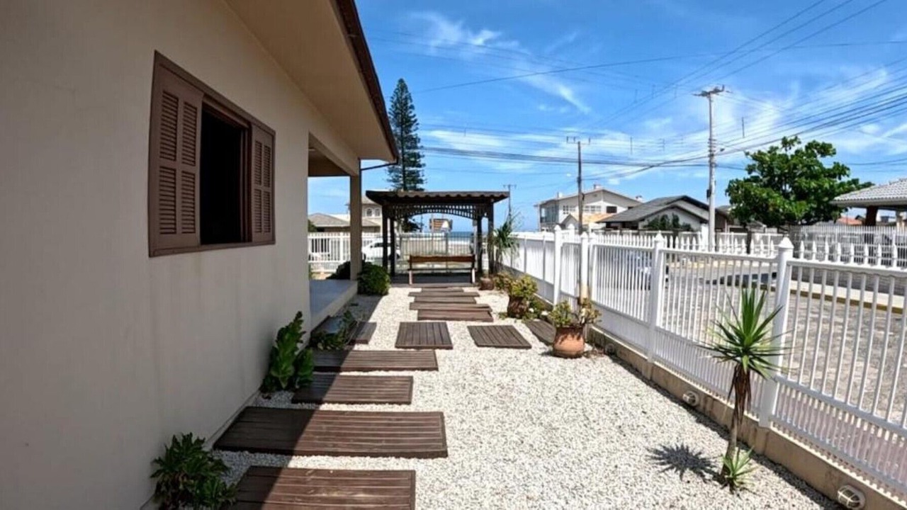 Photo of Patio Balcony in Balneario Arroio do Silva