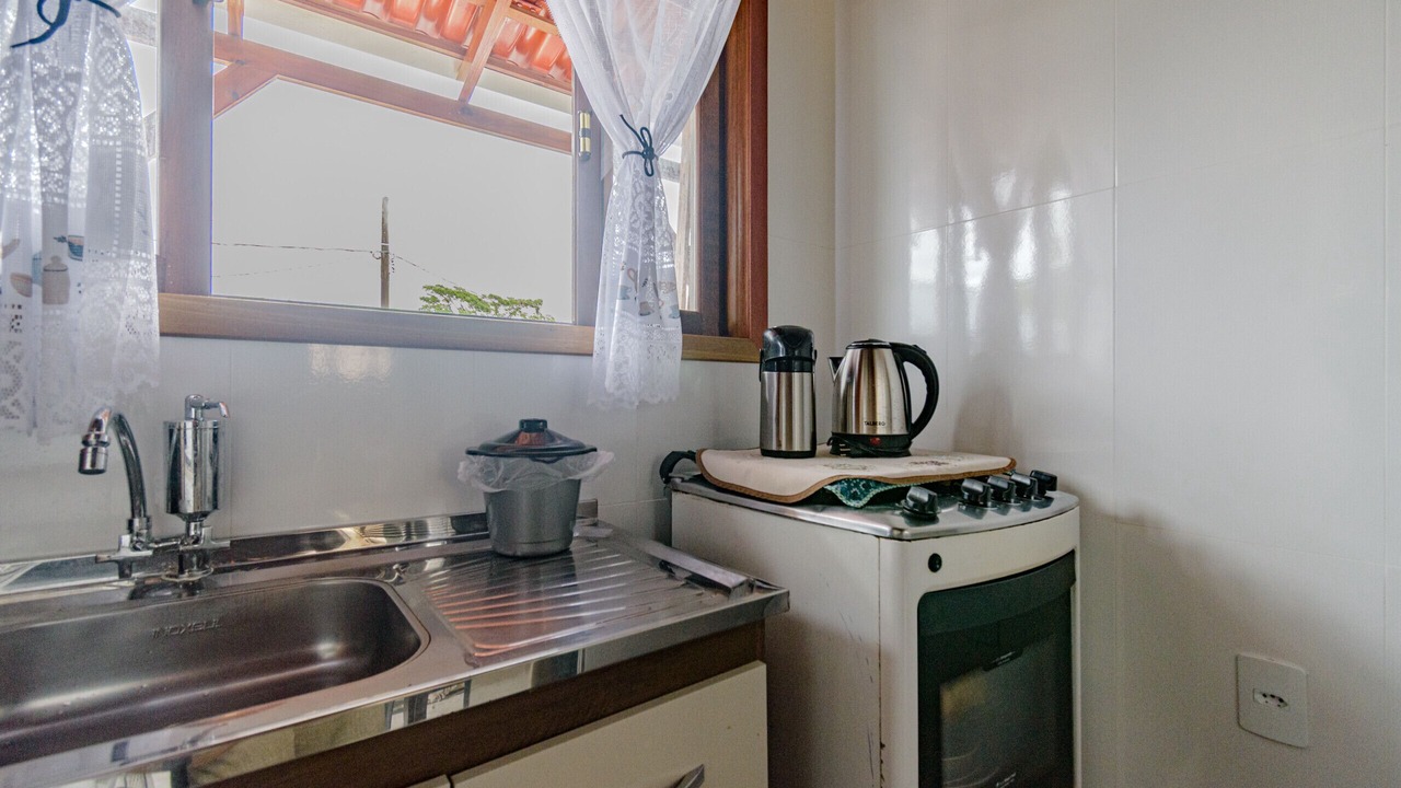 Photo of Kitchen in Praia da Armacao do Itapocoroi