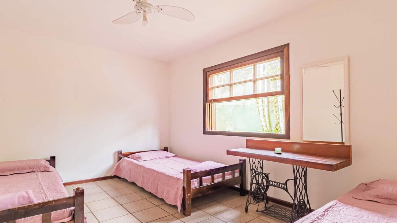 Photo of Bedroom in Itamambuca
