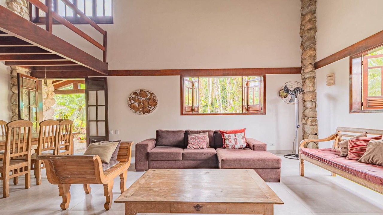 Photo of Livingroom in Itamambuca