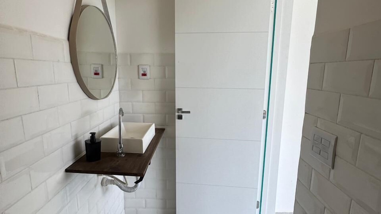 Photo of Bathroom in Igarata