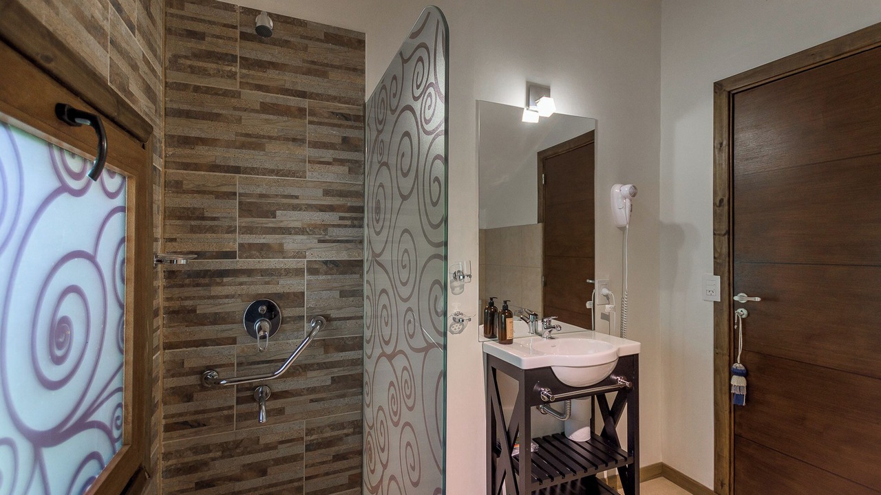 Photo of Bathroom in Angostura