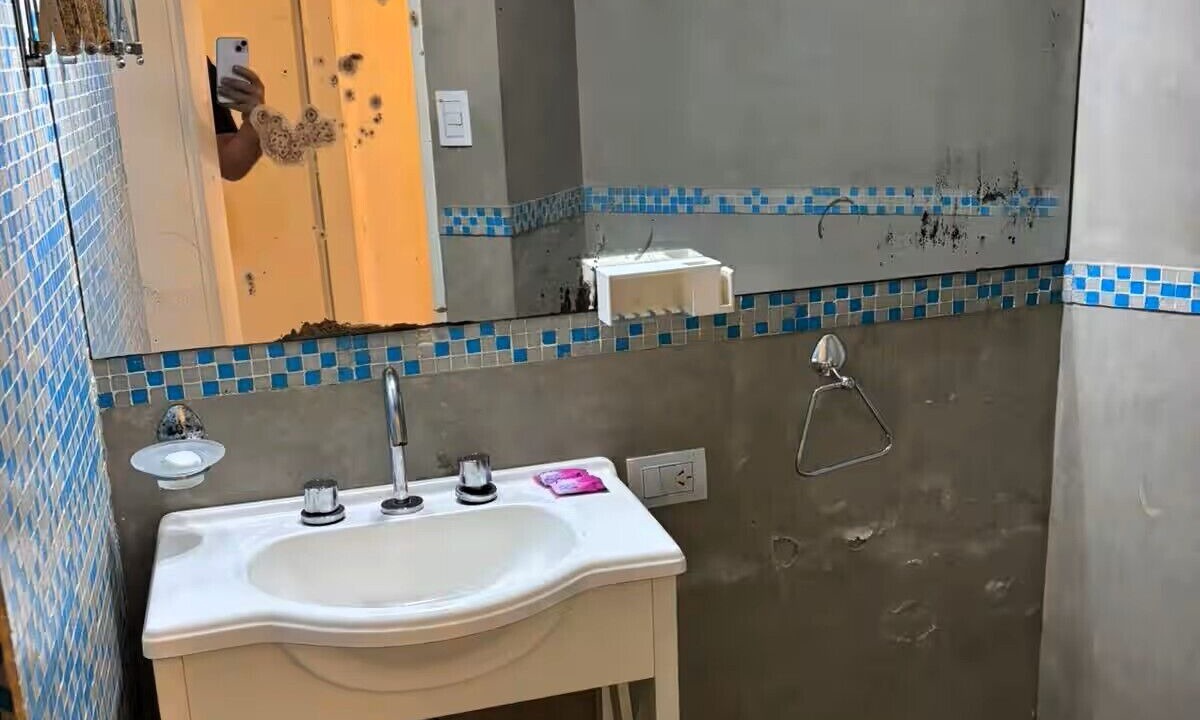 Photo of Bathroom in Martinez