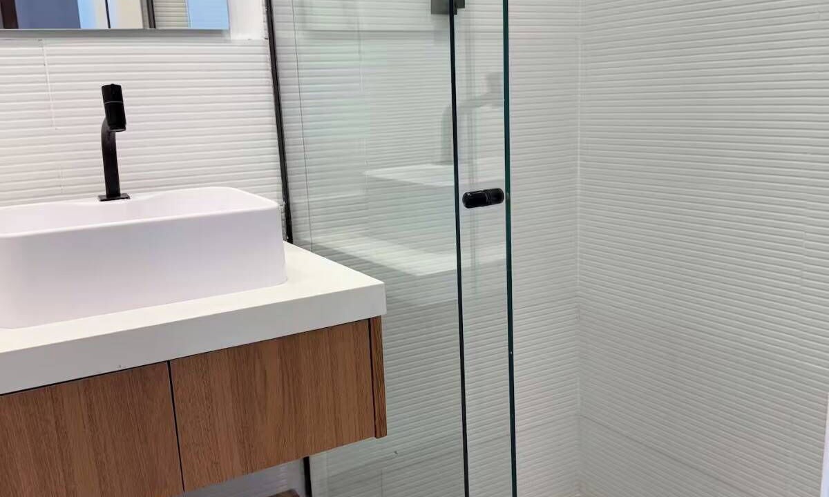 Photo of Bathroom in Laranjeiras
