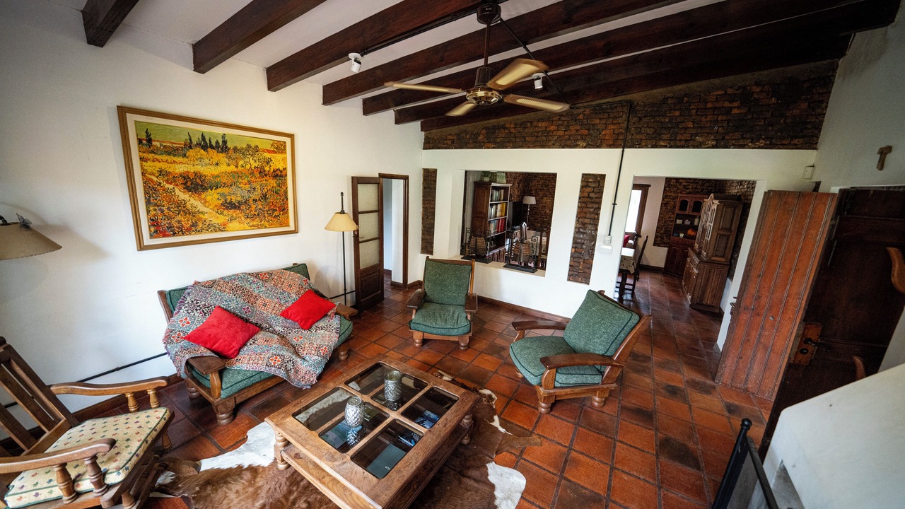 Photo of Livingroom in Mercedes