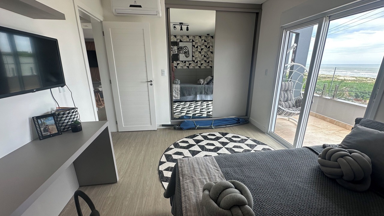 Photo of Bedroom in Laguna