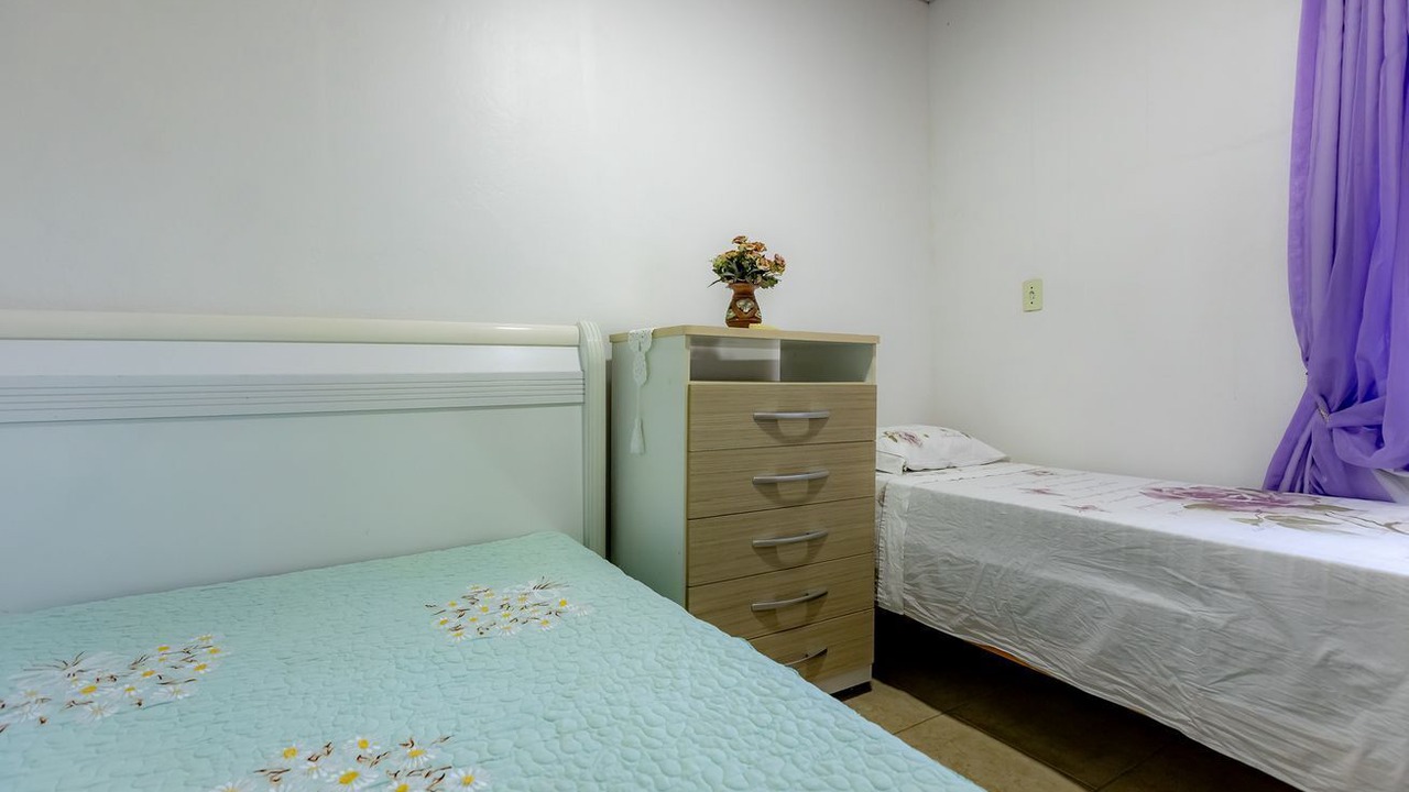 Photo of Bedroom in Meia Praia