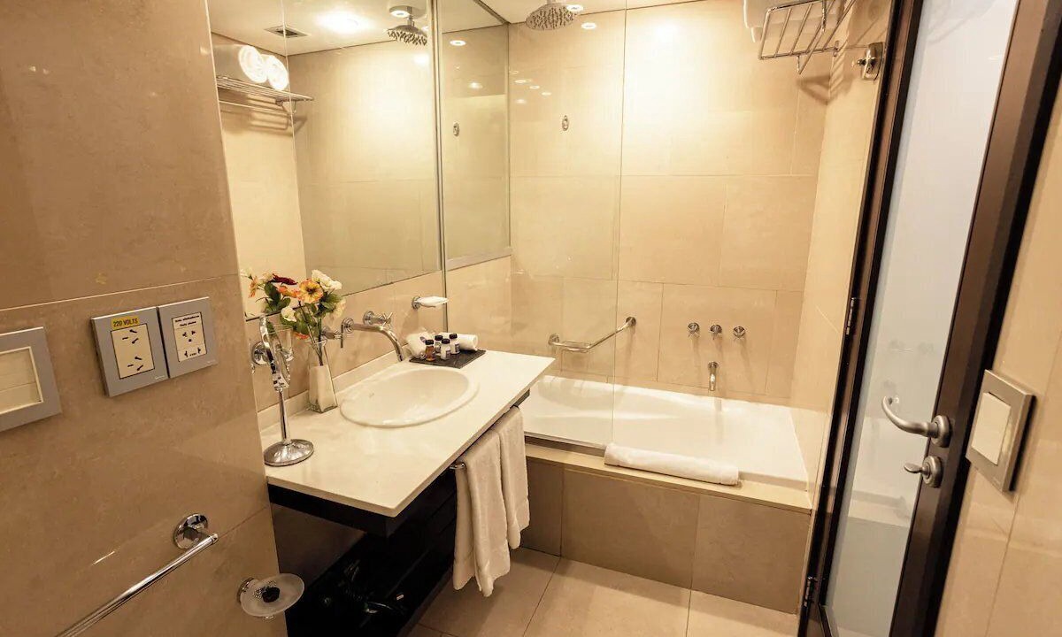 Photo of Bathroom in Microcentro