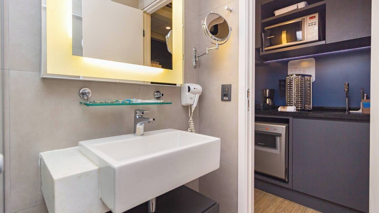 Photo of Bathroom in Alphaville Industrial