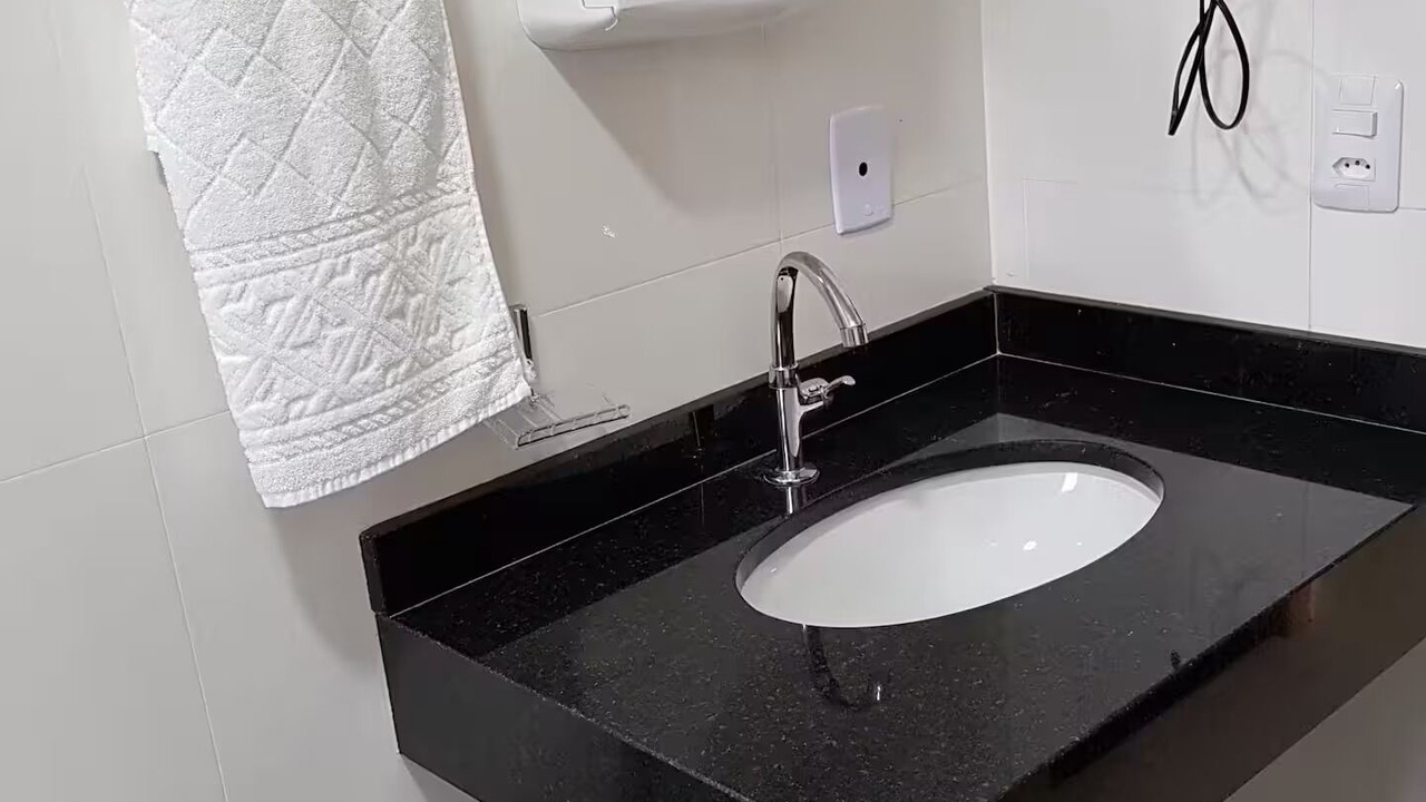 Photo of Bathroom in Praia da Armacao do Itapocoroi