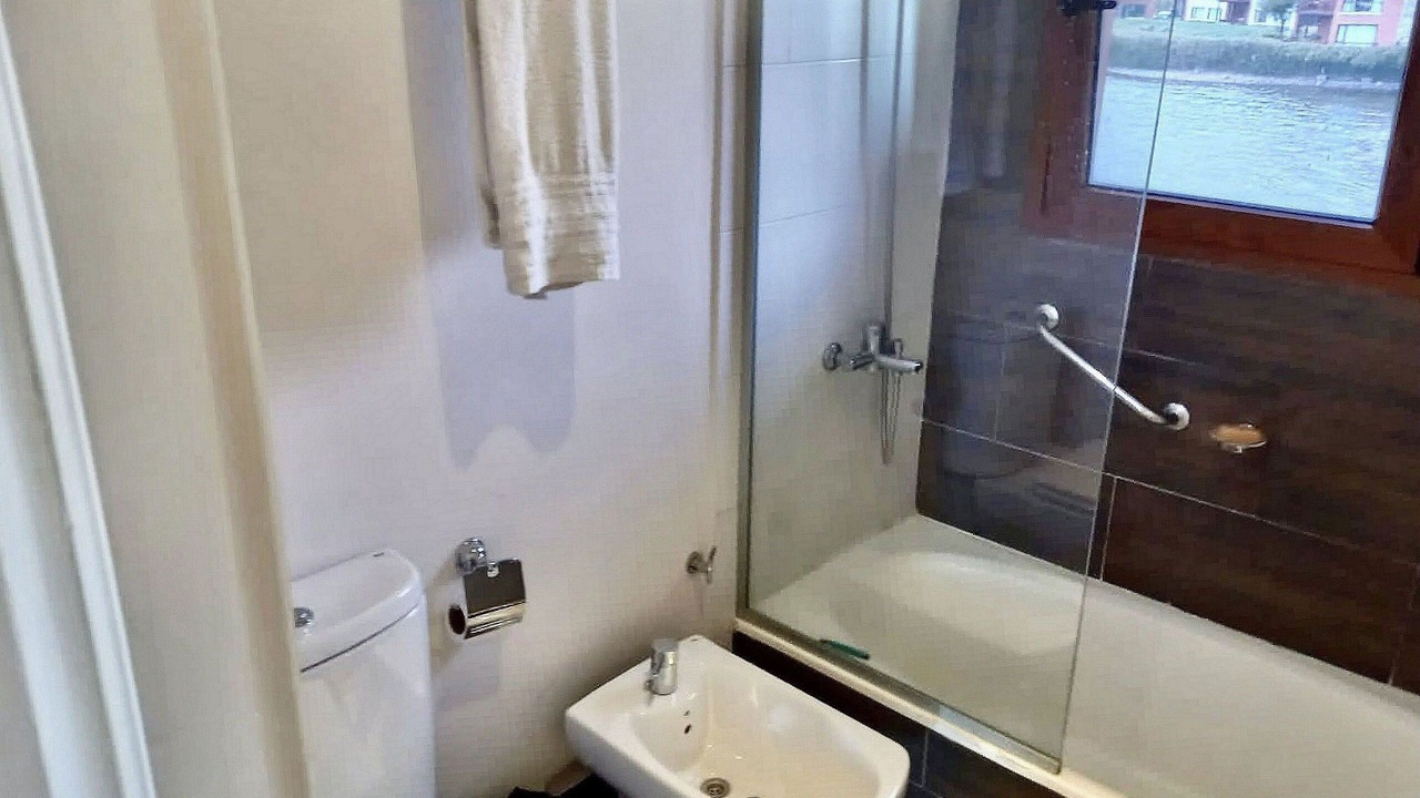 Photo of Bathroom in Dina Huapi
