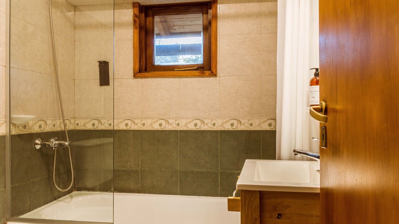 Photo of Bathroom in Angostura