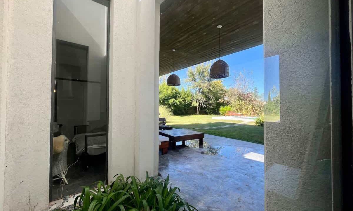Photo of Outdoor in Melchor Romero