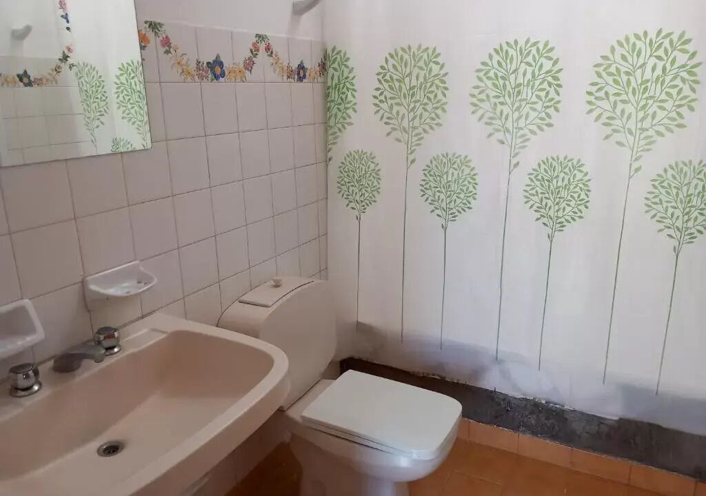 Photo of Bathroom in Colonia Baron