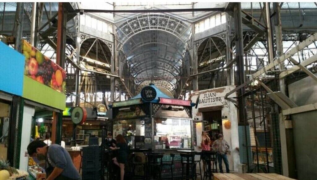 Photo of Others in San Telmo