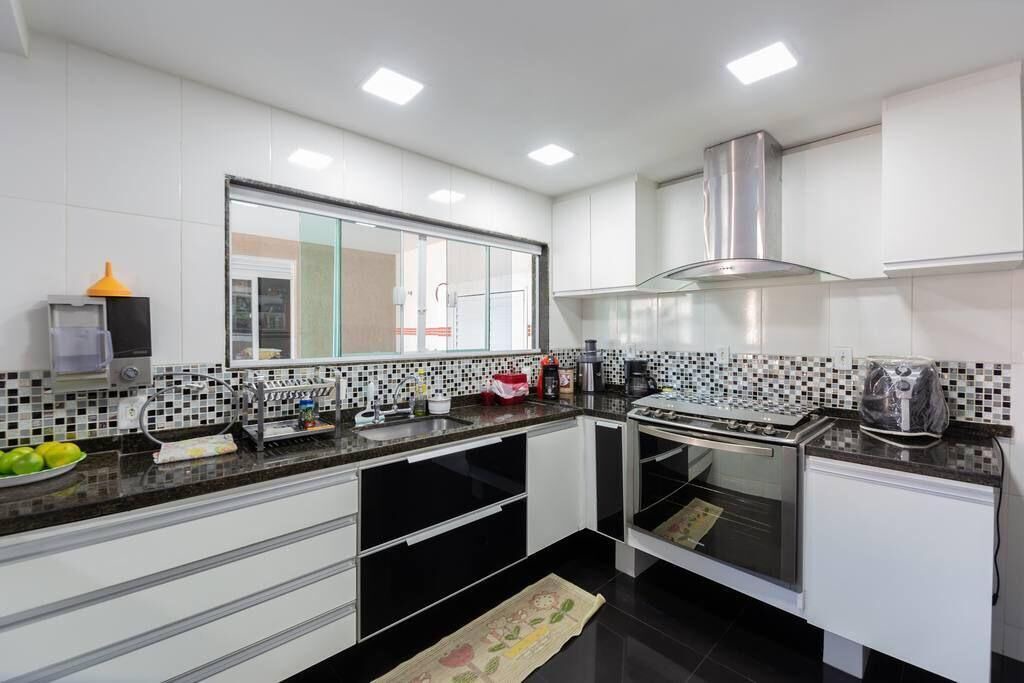 Photo of Kitchen in Recreio dos Bandeirantes