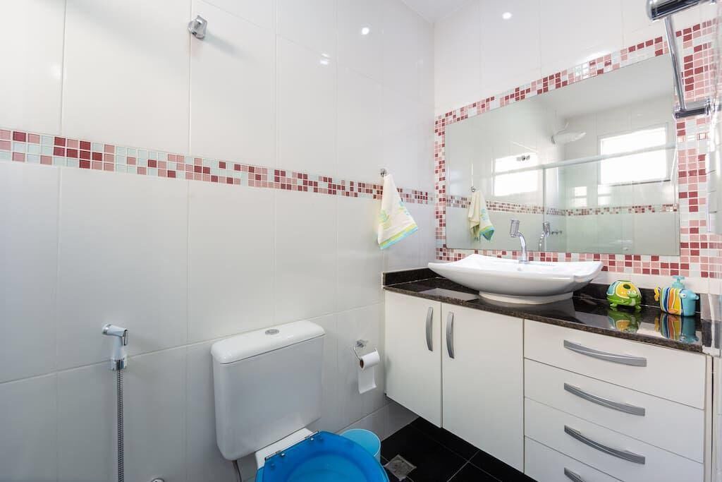 Photo of Bathroom in Recreio dos Bandeirantes