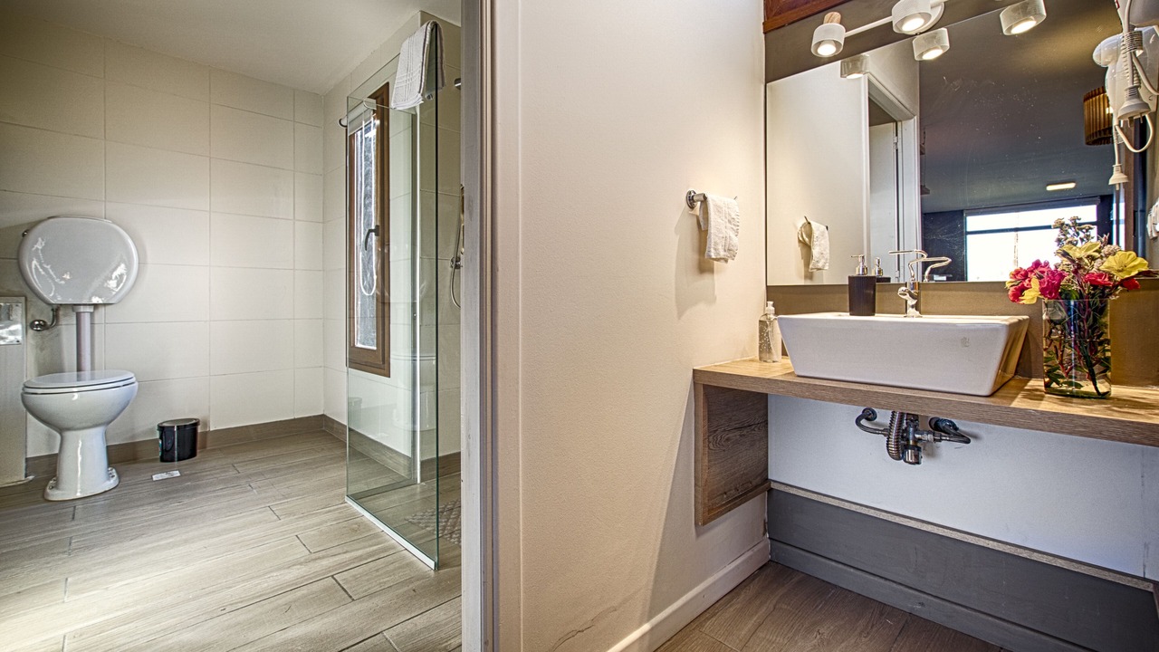 Photo of Bathroom in Dina Huapi