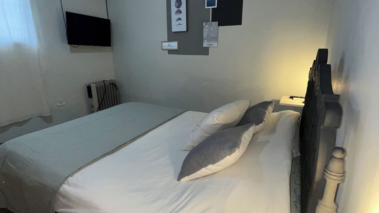 Photo of Bedroom in Civic Park