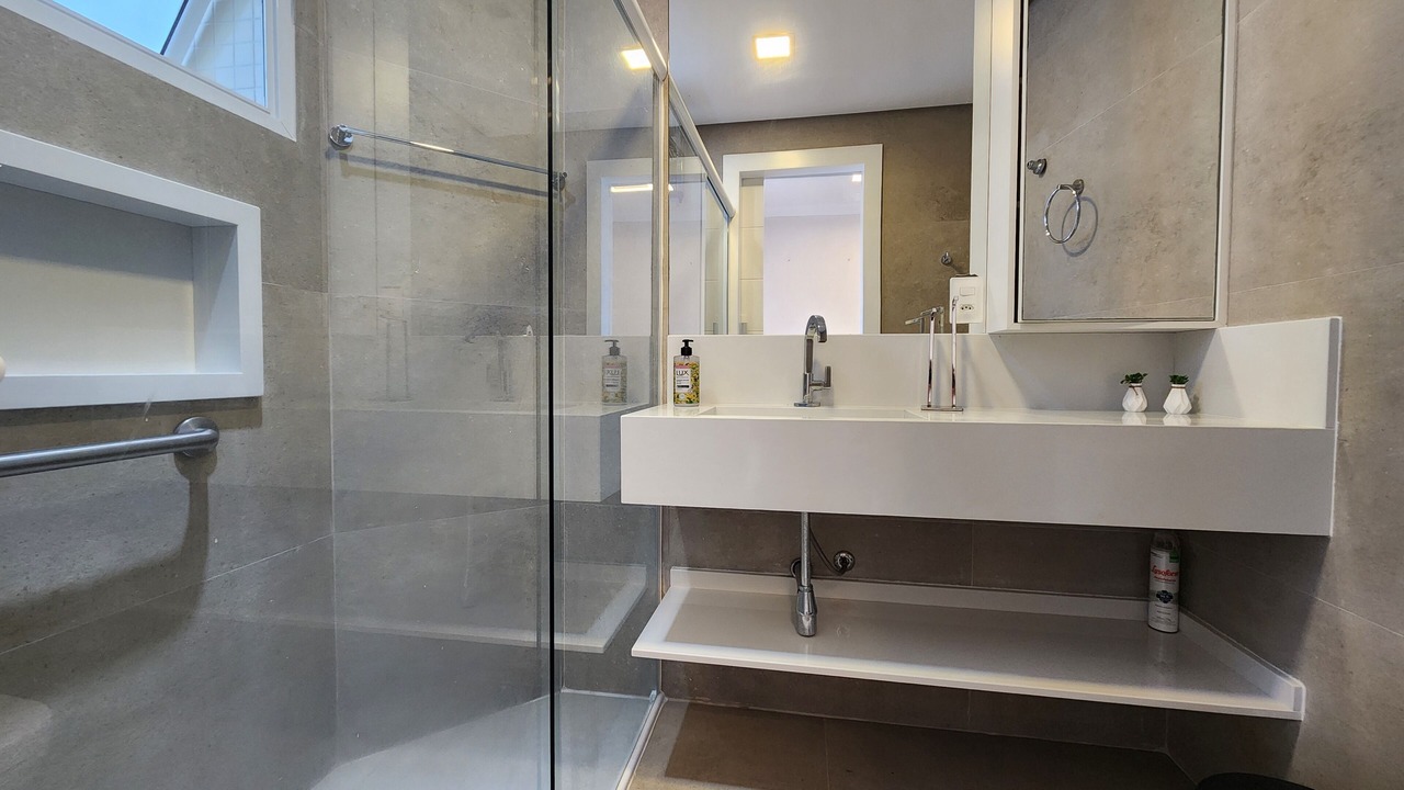 Photo of Bathroom in Riviera de Sao Lourenco