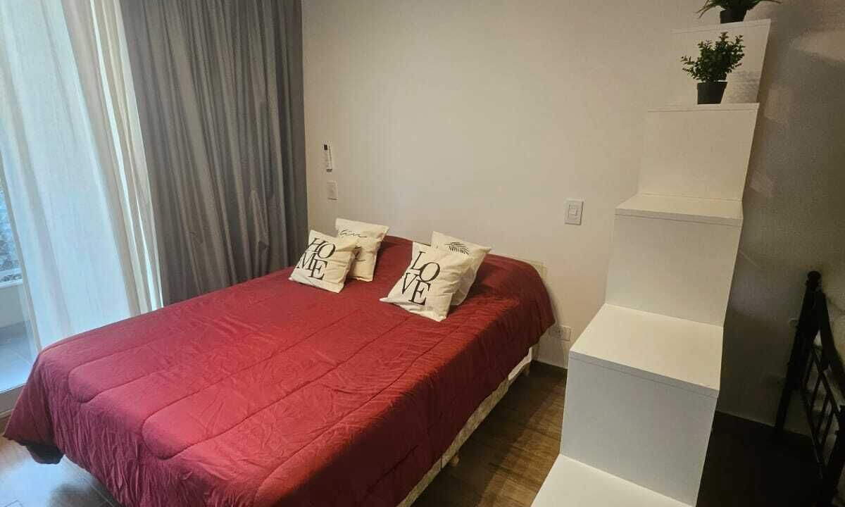 Photo of Bedroom in Flores