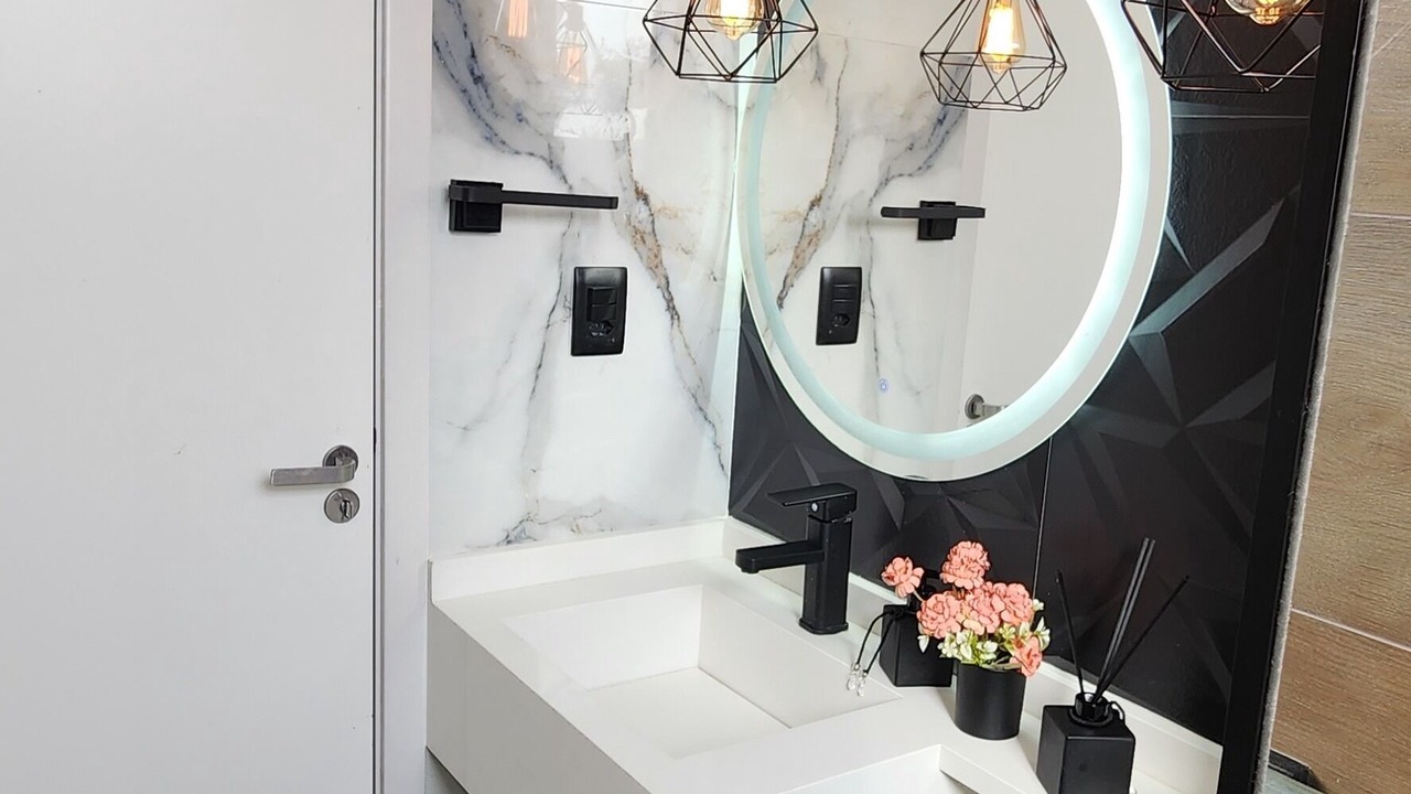 Photo of Bathroom in Recreio dos Bandeirantes