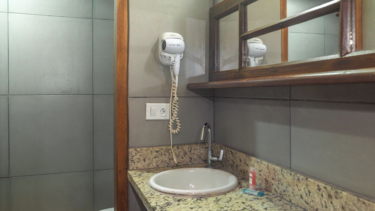 Photo of Bathroom in Portinho