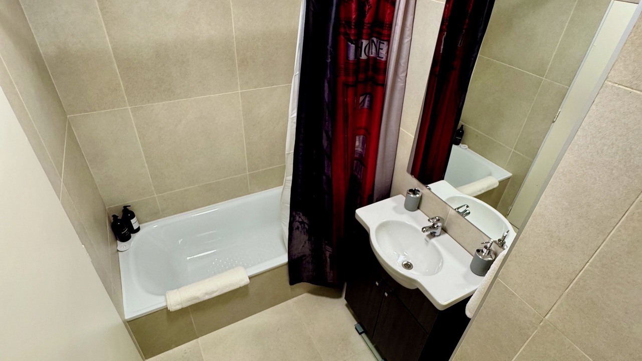 Photo of Bathroom in Microcentro