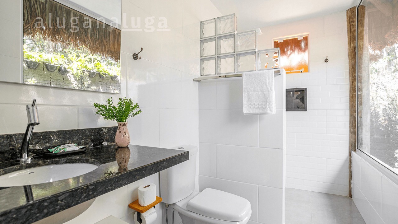 Photo of Bathroom in Vargem Pequena