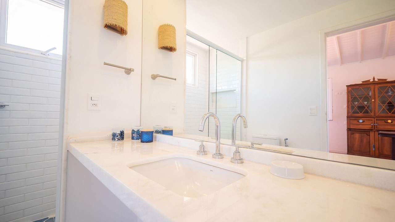 Photo of Bathroom in Praia Rasa