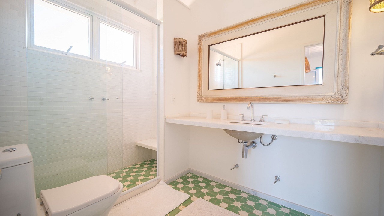 Photo of Bathroom in Praia Rasa