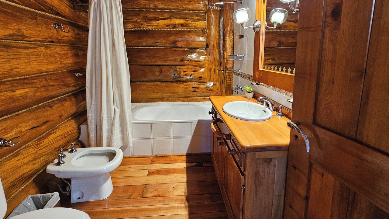 Photo of Bathroom in San Martin de los Andes