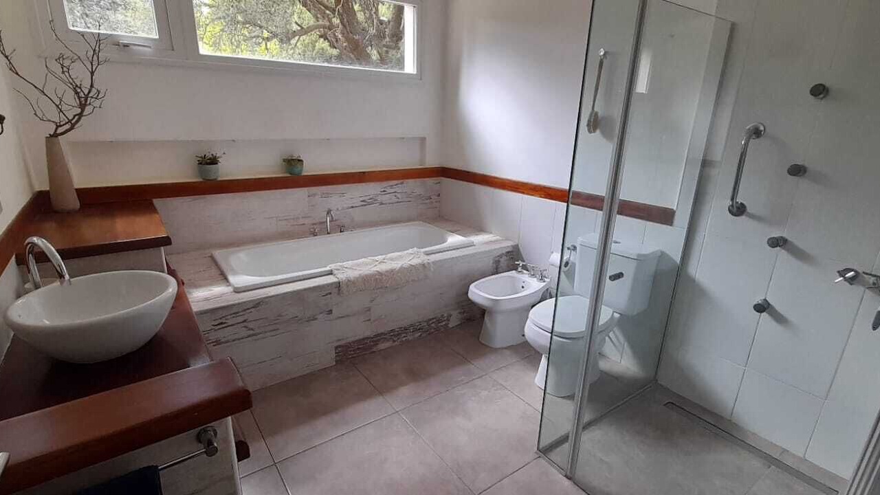 Photo of Bathroom in Villa Arelauquen