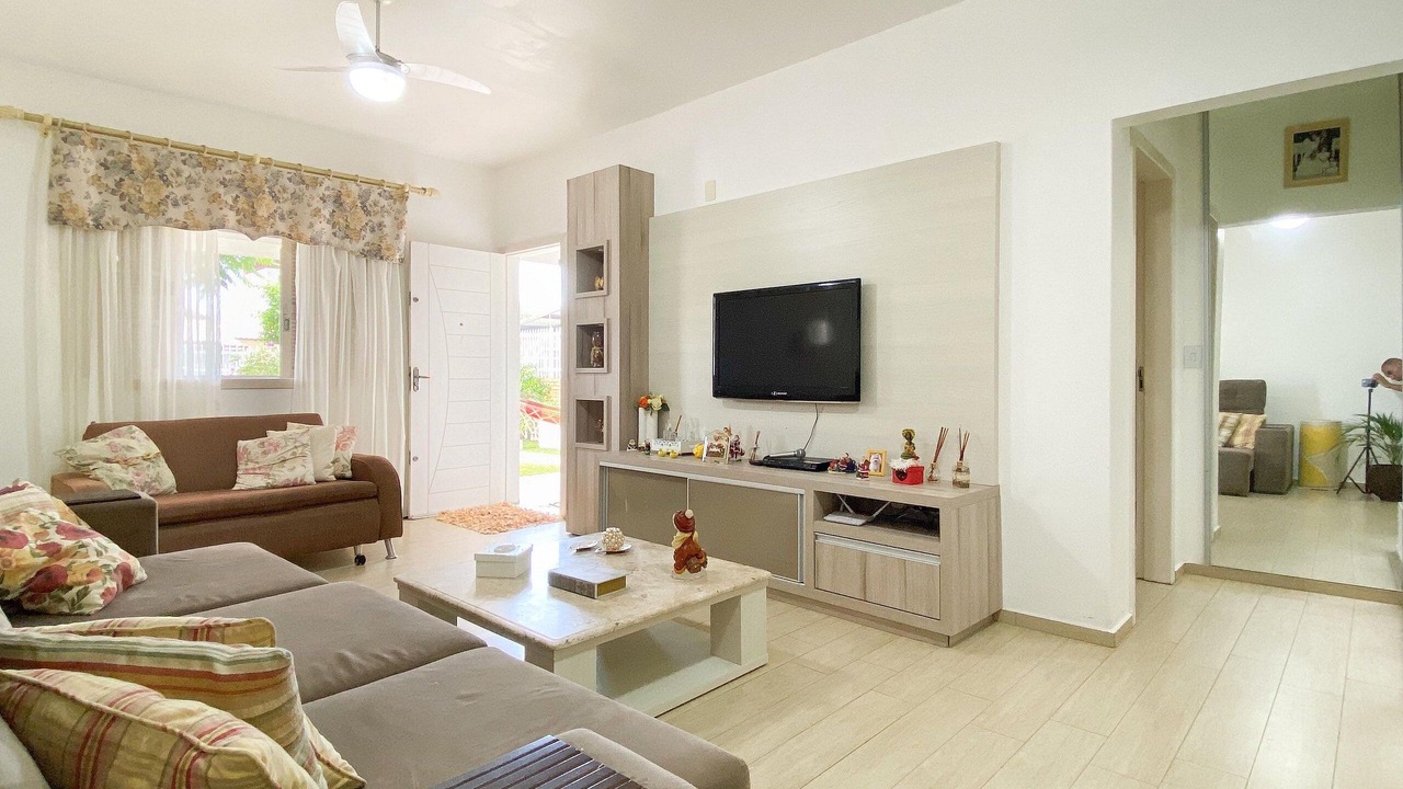Photo of Livingroom in Laguna