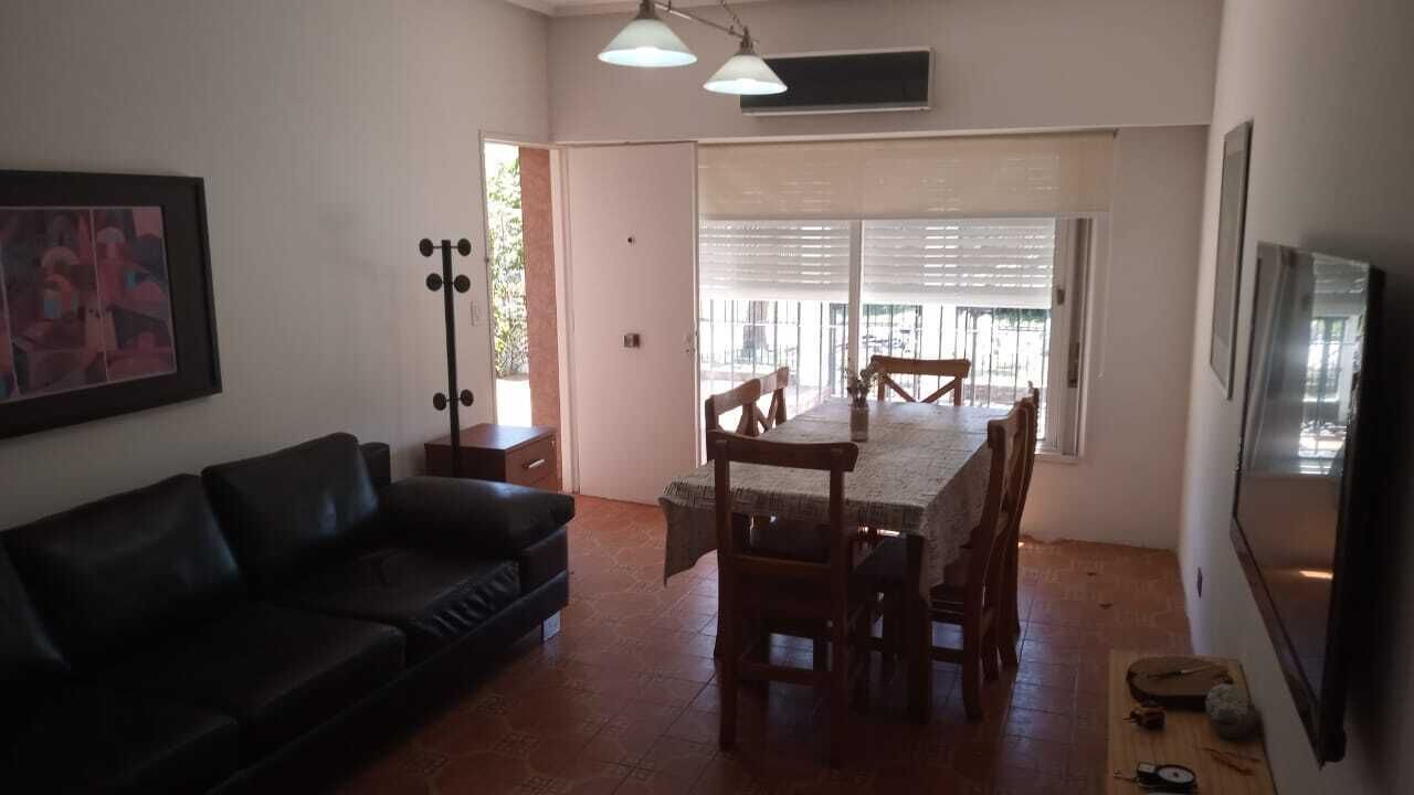 Photo of Livingroom in Moron