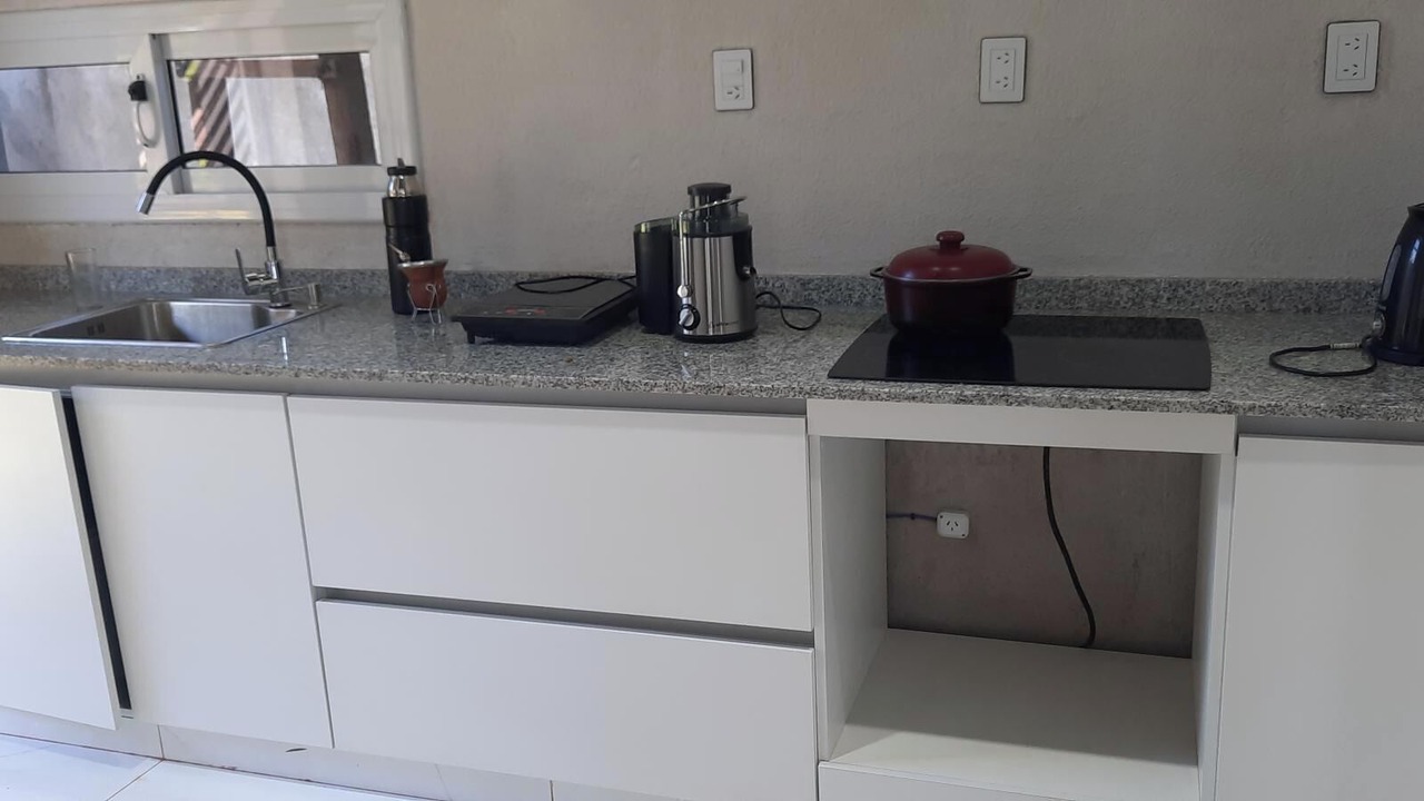 Photo of Kitchen in Garupa