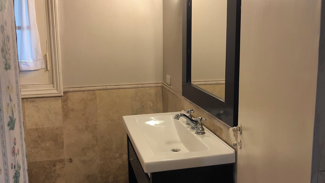 Photo of Bathroom in Abbott