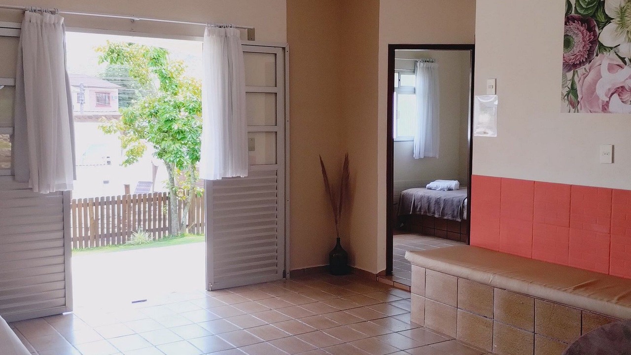 Photo of Livingroom in Guarda do Embau