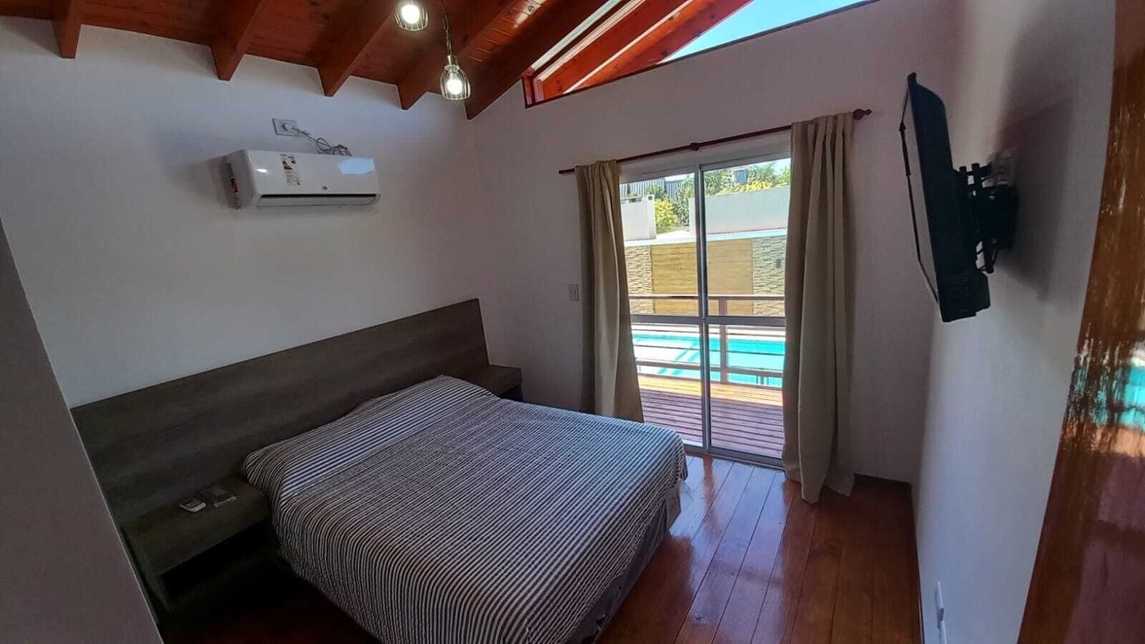 Photo of Bedroom in Colon