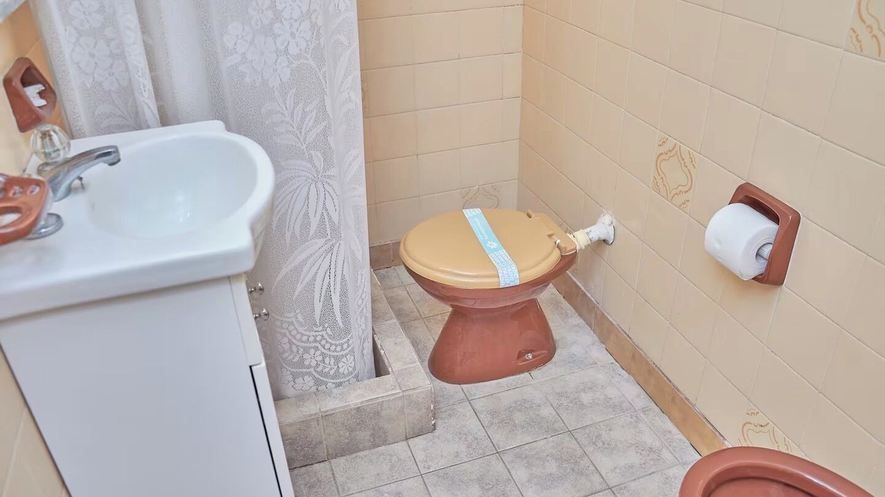 Photo of Bathroom in Miramar