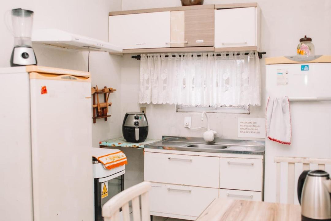 Photo of Kitchen in Padre Martinho Stein