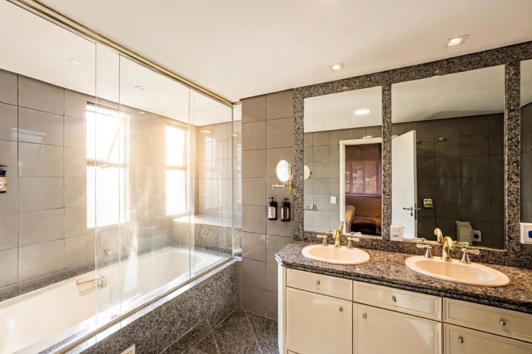 Photo of Bathroom in America