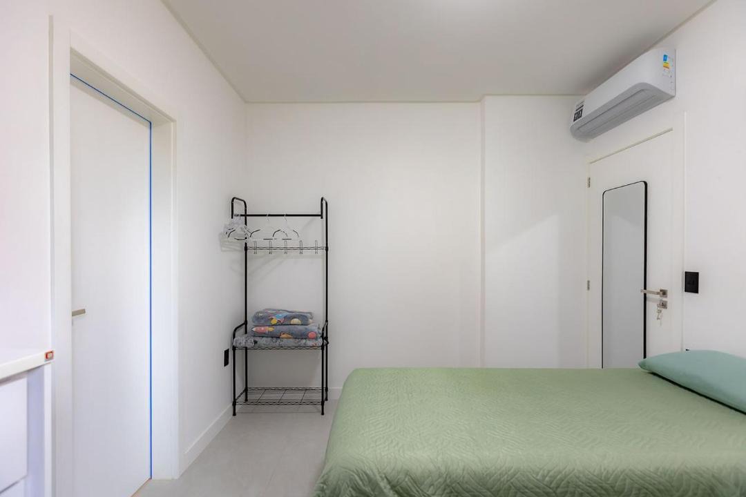 Photo of Bedroom in Porto Belo